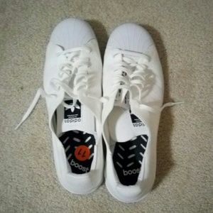 adidas | Shoes | Check Out This Adidas Boost La Marque Aux 3 Bandes |  Poshmark